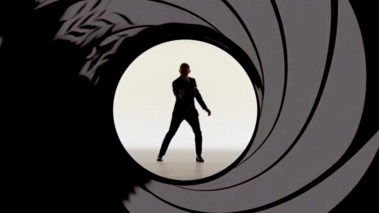 Jeff Bezos Seeks Fans' Choice for Next James Bond, Clear Favorite Emerges