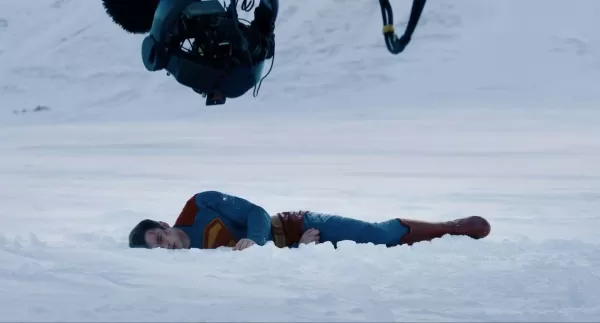 瑞秋·布羅斯納安飾演露易絲·蓮恩