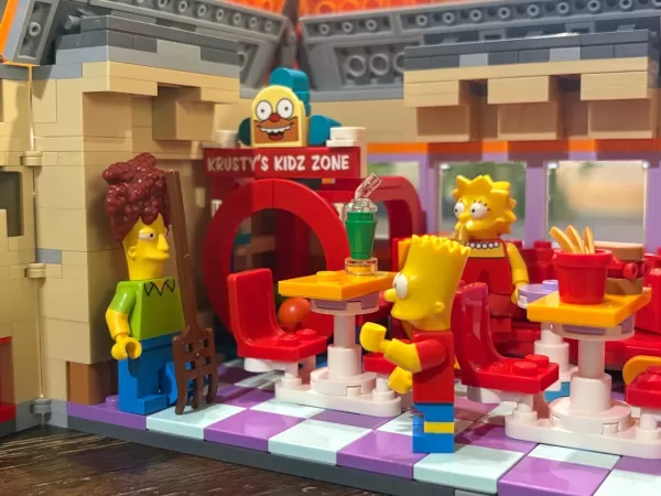 LEGO Krusty Burger final product